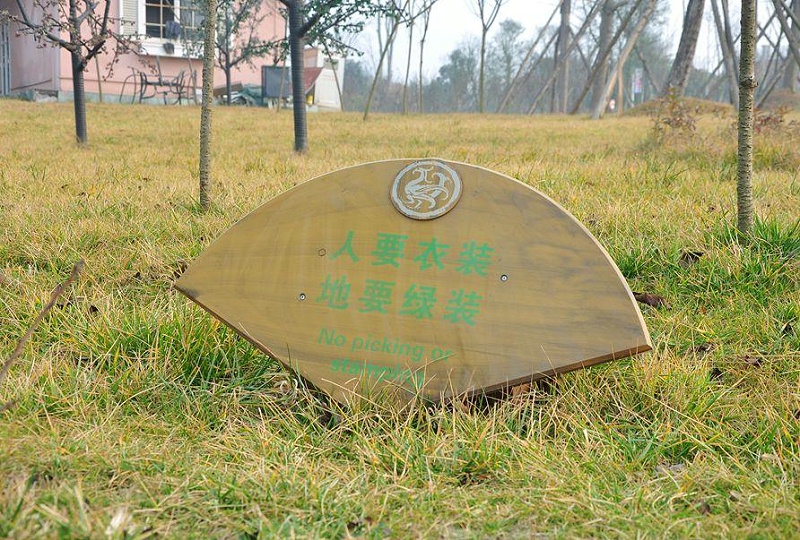 “無聲導(dǎo)游”旅游景區(qū)標(biāo)識牌，讓你的旅途更添色調(diào)19
